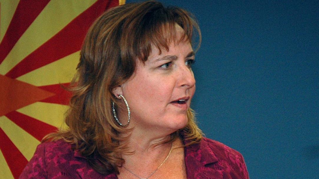 Arizona bill allows limited driving privileges for those behind on child support